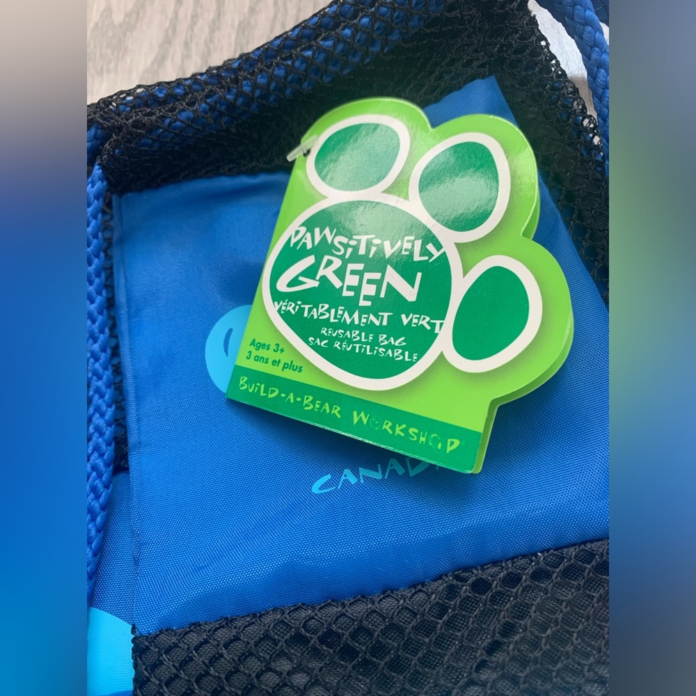 New Build-a-bear Blue Canada Drawstring Backpack - Picture 5 of 8